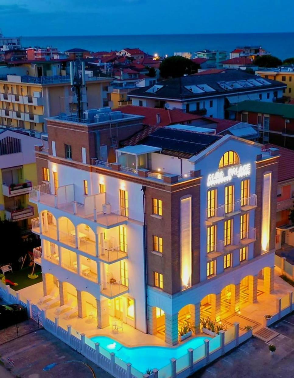 Residence Hotel Alba Palace Alba Adriatica Eksteriør billede