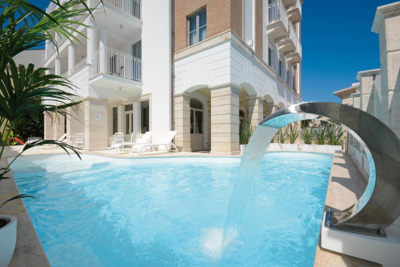 Residence Hotel Alba Palace Alba Adriatica Eksteriør billede